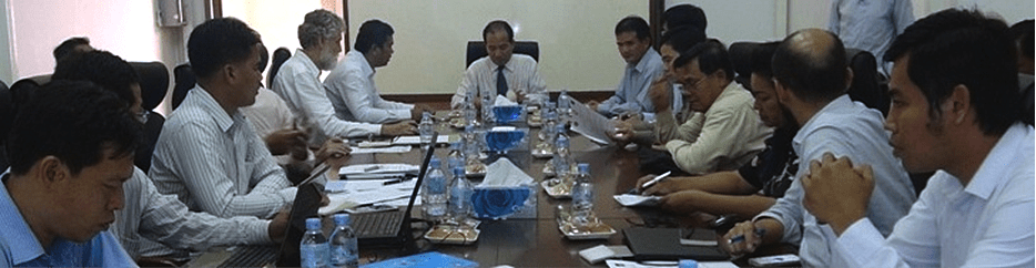 Roundtable Meeting with the Cambodian Ministry of Public Works and Transport on 25 May 2015